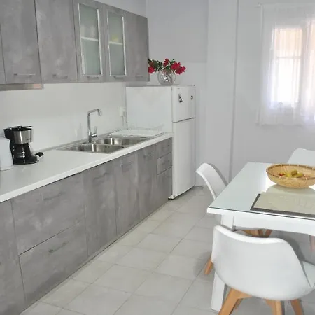 Apartment Papadatos Near Beach, Corfu
