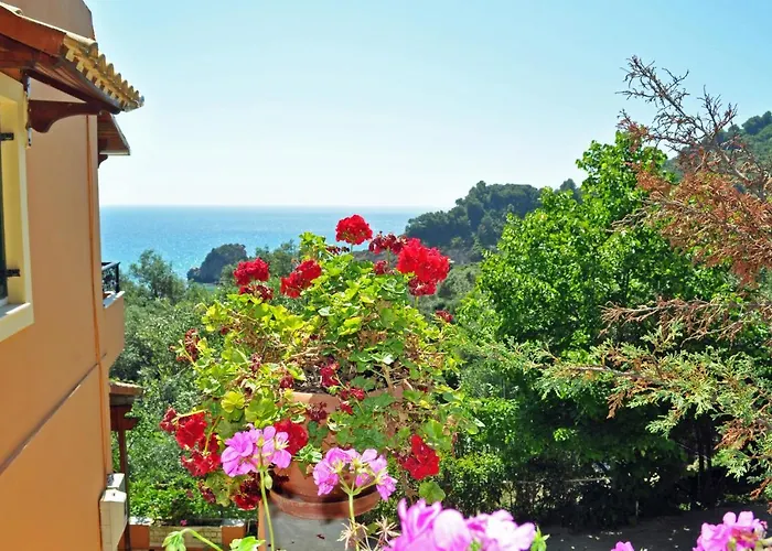 Papadatos Near Beach, Corfu Apartment Pelekas